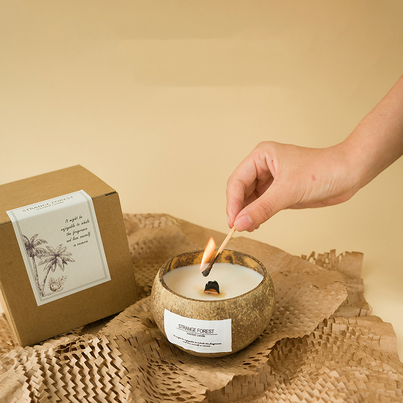 Świeca aromaterapeutyczna z łu – Scented Candle Luxury recenzja i cena