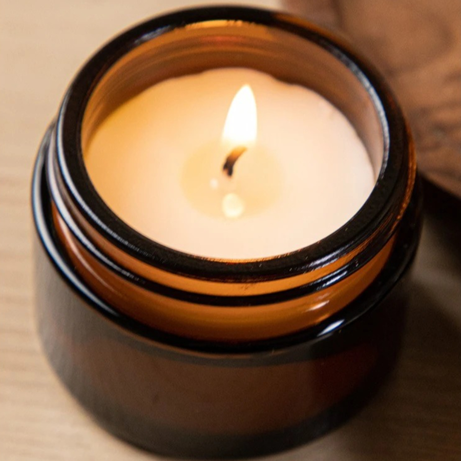 Świeca aromaterapeutyczna w br – Scented Candle Luxury recenzja i cena