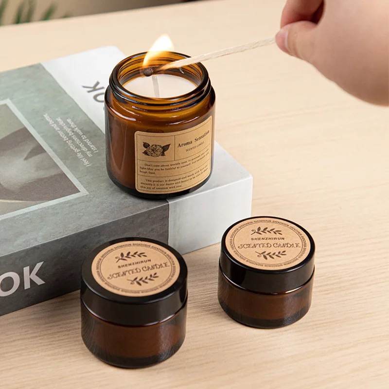 Świeca aromaterapeutyczna w br – Scented Candle Luxury recenzja i cena