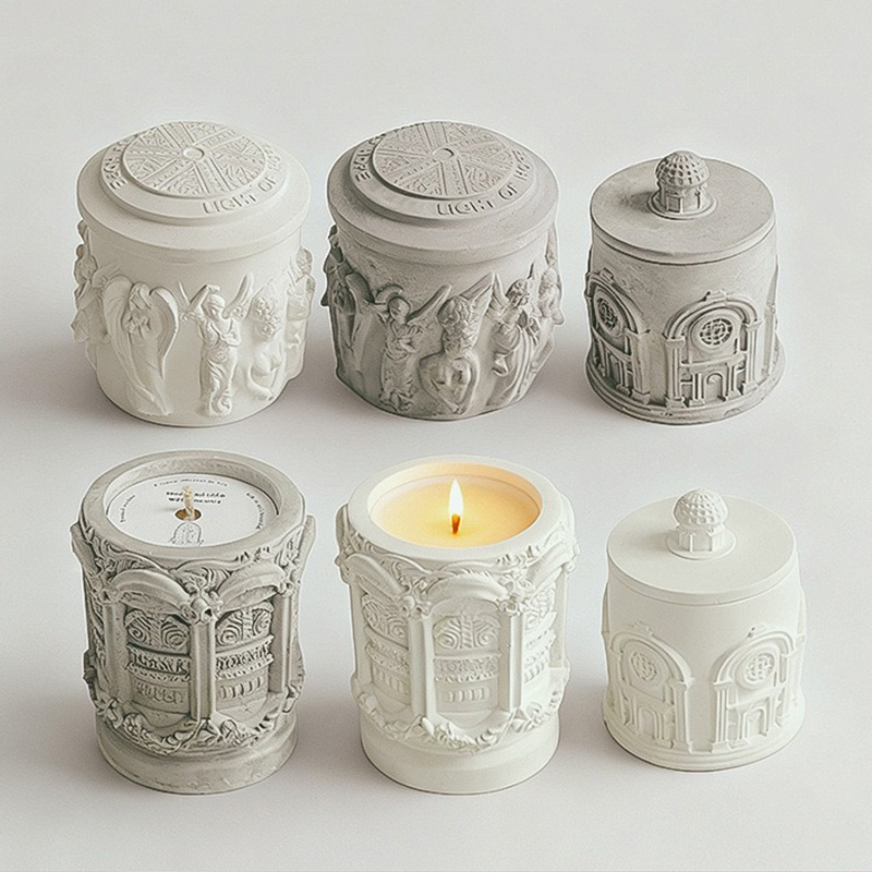 Świeca w kubku z rzeźbą z gips – Scented Candle Luxury recenzja i cena